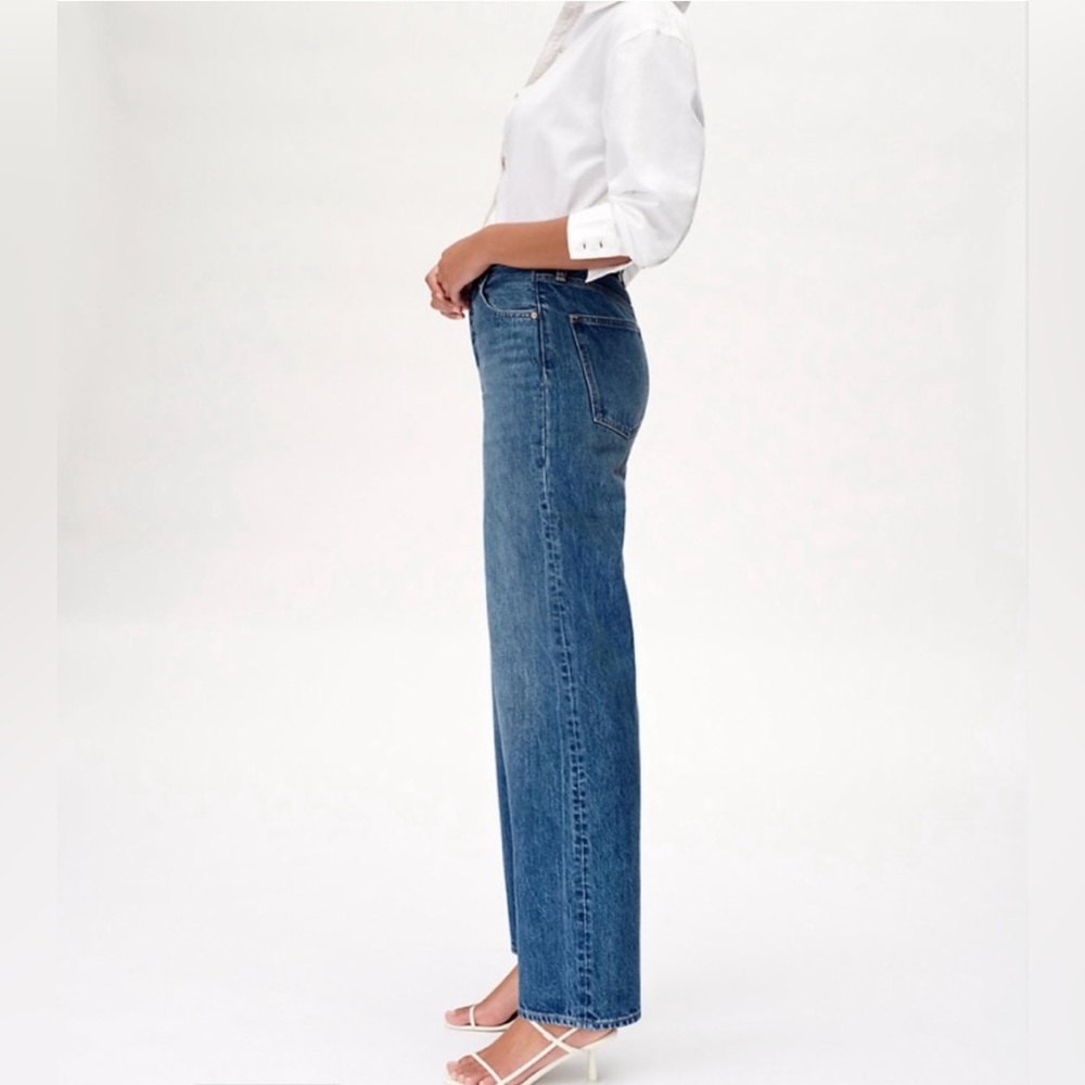 Aritzia Denim Forum ~ Mia High Rise
Curve 31L ~ Women’s 26 - Picture 17 of 17